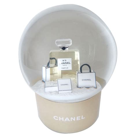 Chanel Boule à neige Verre Blanc ref.18398 